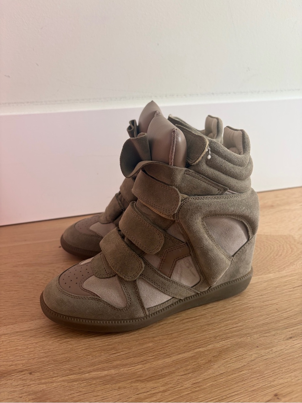 Isabel Marant Tan and Beige Suede Heeled Sneakers - Picture 3 of 6